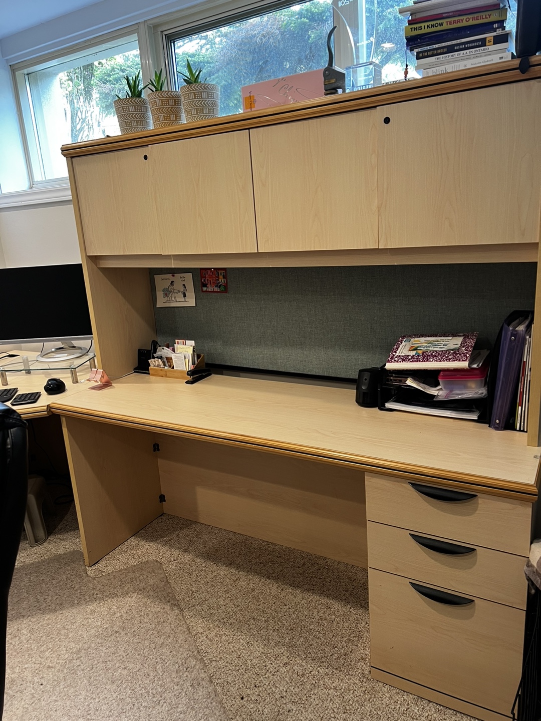 Large L-Shaped Office Desk with Hutch - photo 3