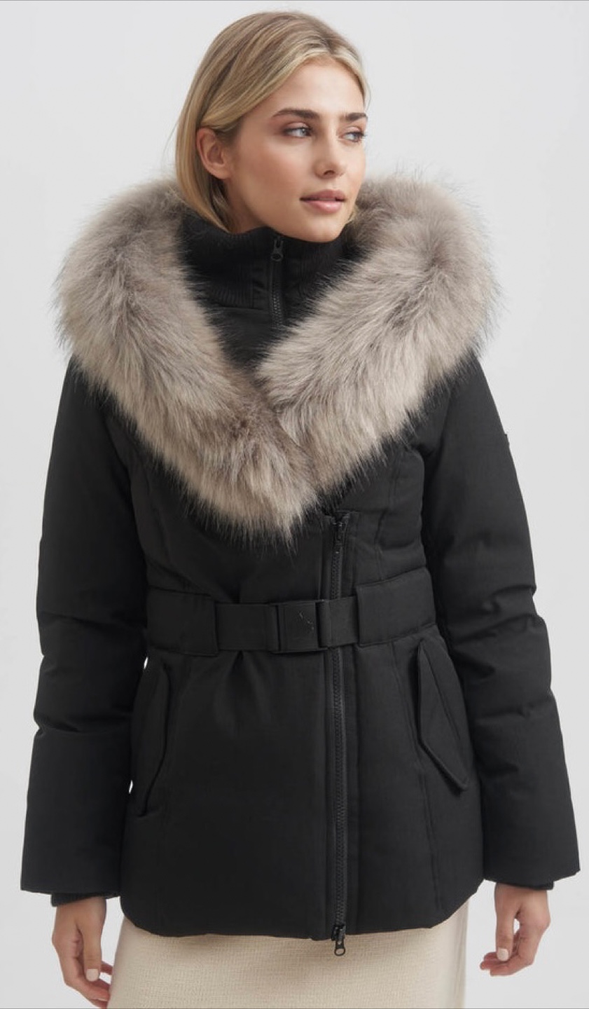 Women's Toboggan Canada Black Down-Filled parka