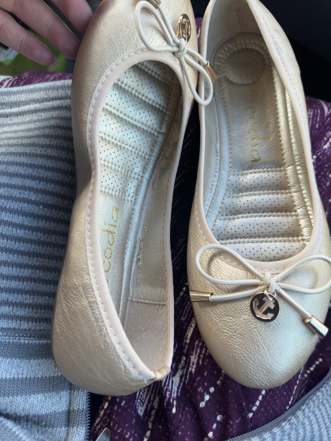 Brandnew women’s flats size 6-6.5,7-7.5 - photo 4