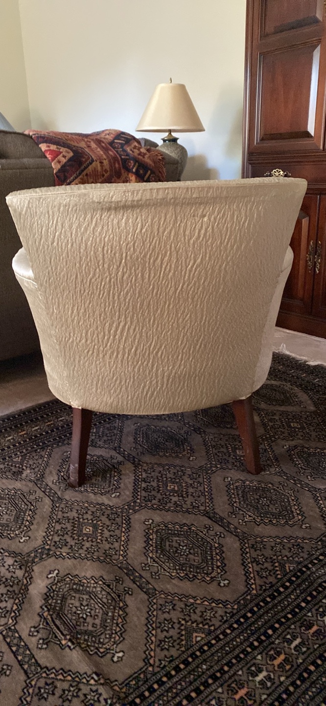 Vintage Accent Chair - photo 3