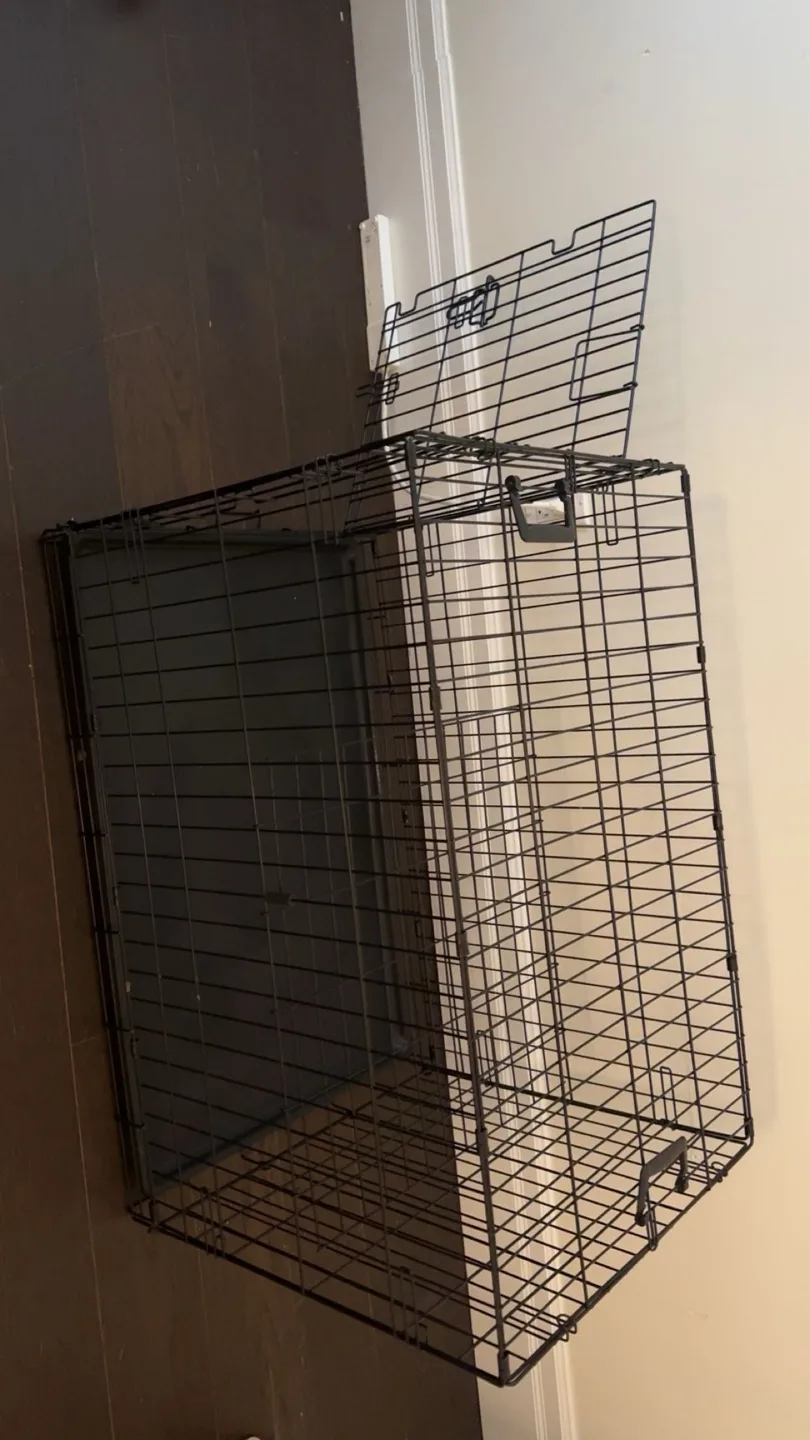 Large Single Door Wire Dog Crate image indicator(6)