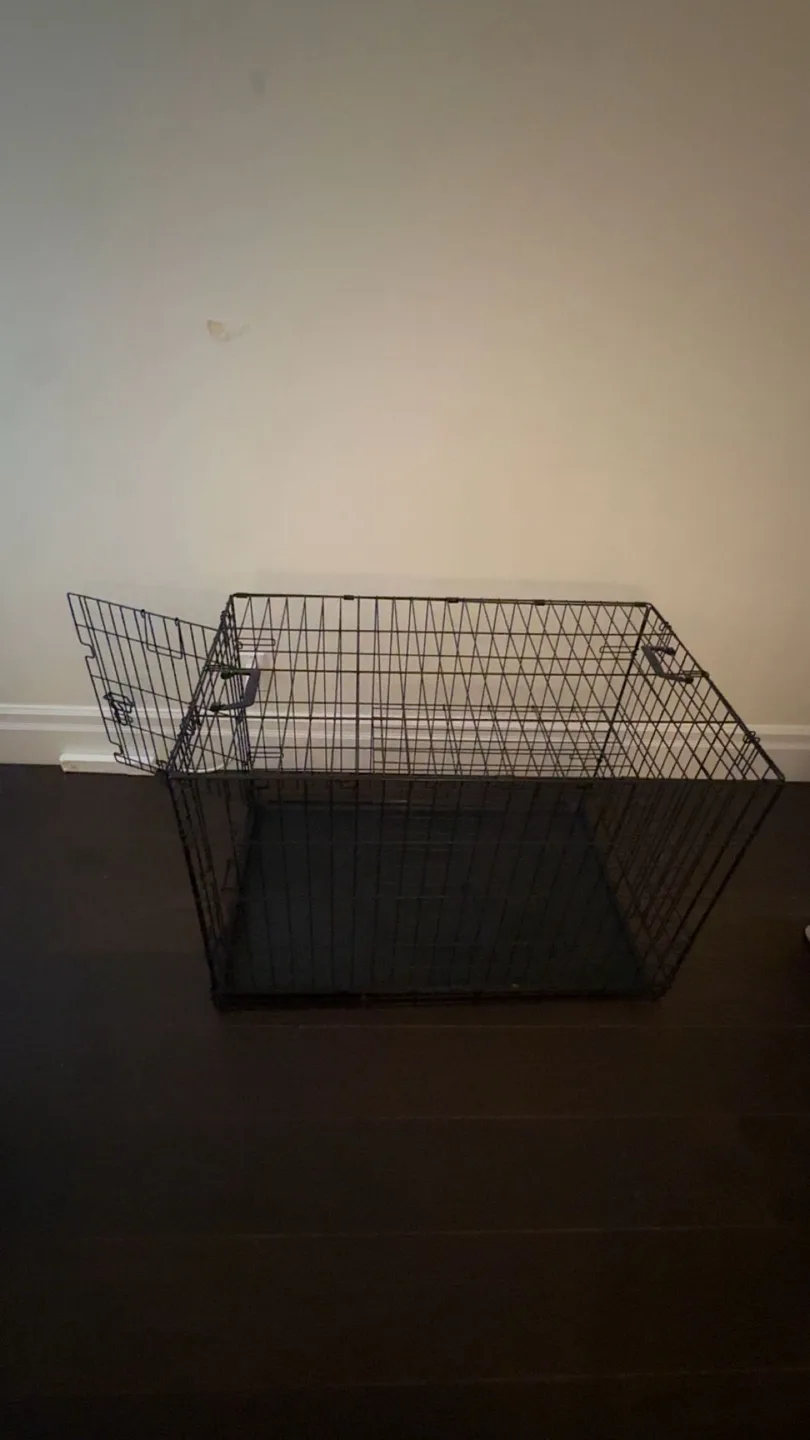 Large Single Door Wire Dog Crate image indicator(2)