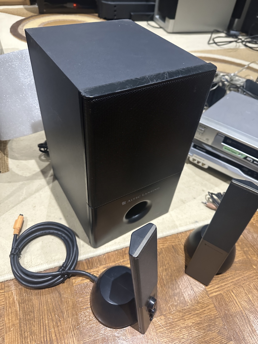 Computer speakers set with subwoofer - photo 2