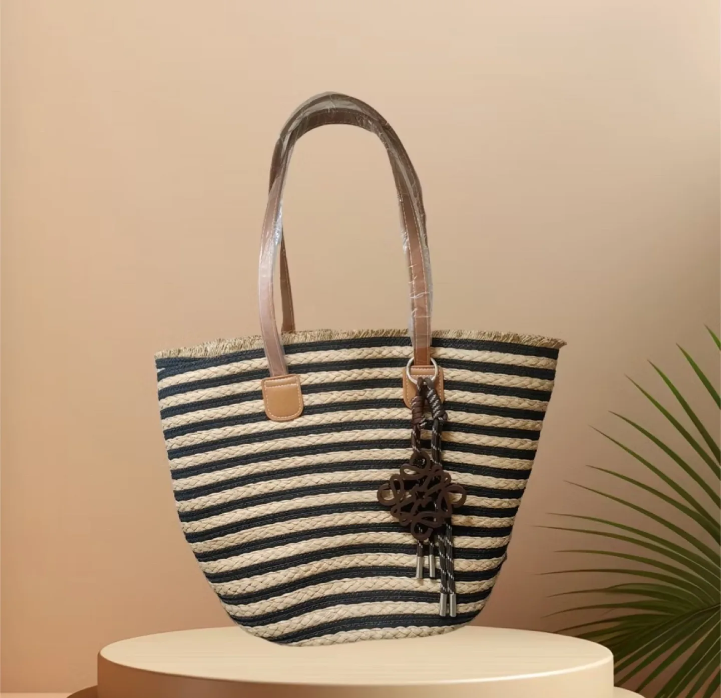 Striped Straw Tote Bag with Leather Handles image indicator(3)
