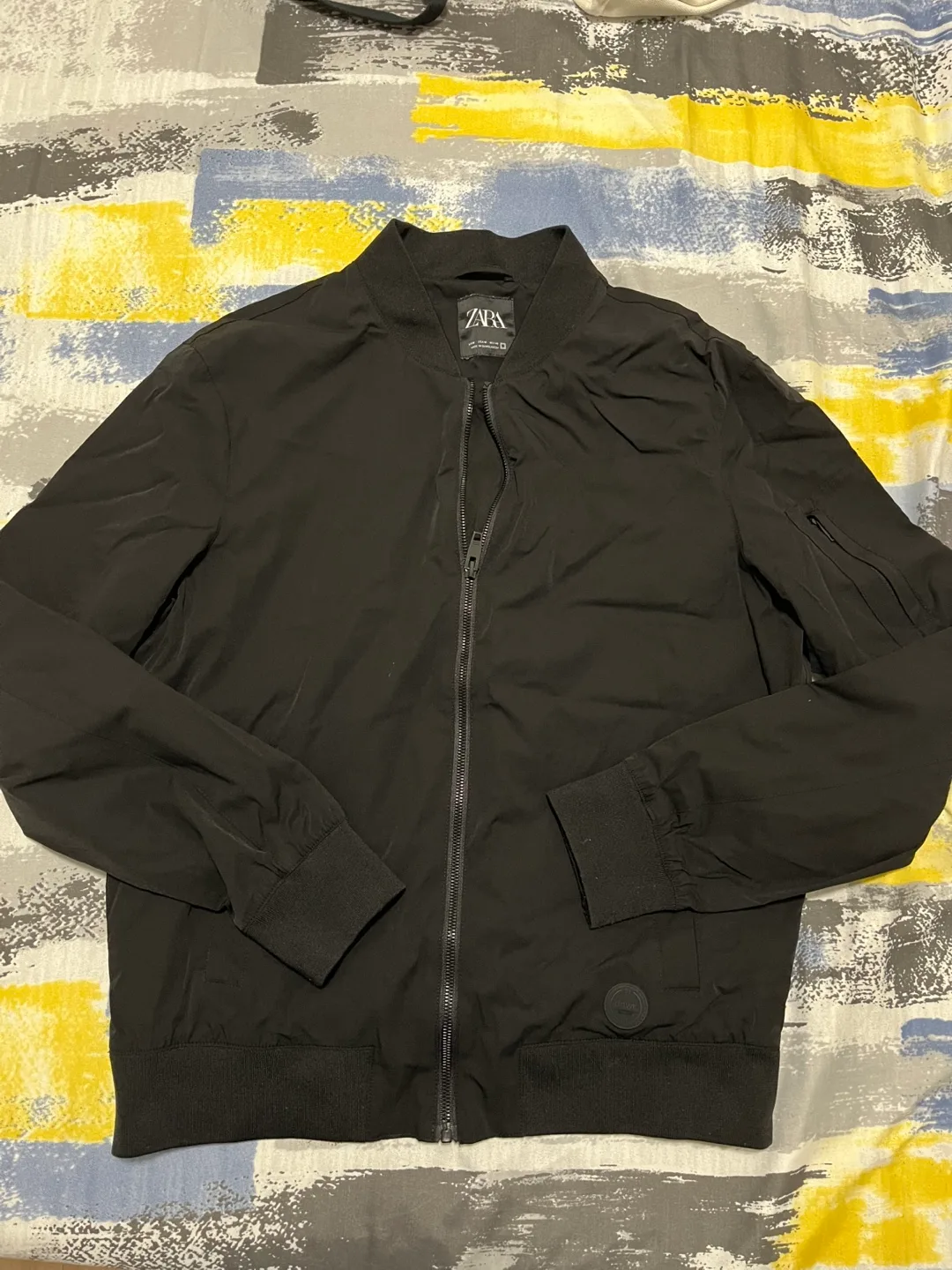 Zara Men's Black Bomber Jacket thumbnail