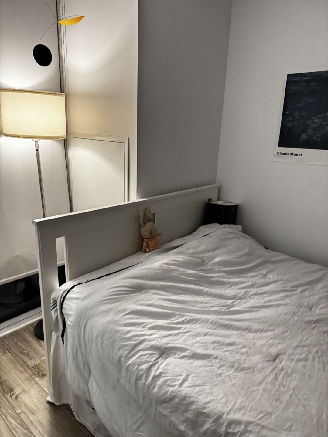 IKEA Songesand White Bed Frame (Full size) - photo 2