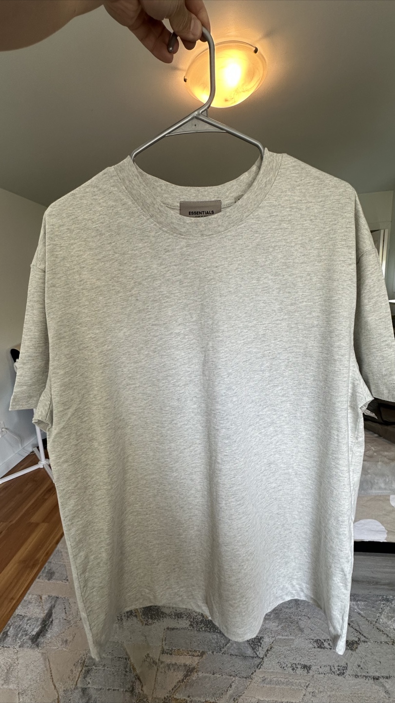 Oversized Fear of God Essentials T-Shirt. - photo 2