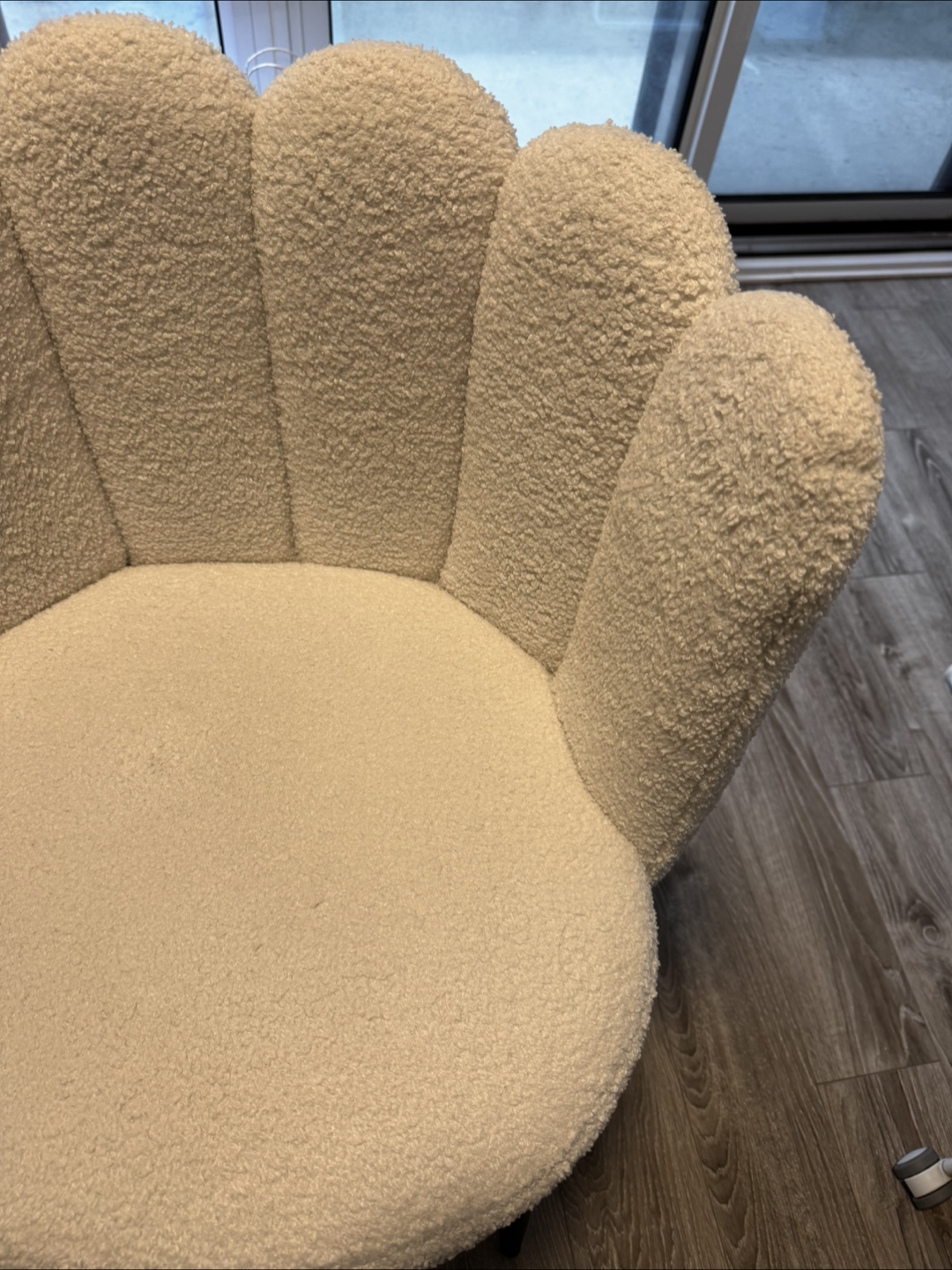 Cute high chairs :) (2 chairs for $125!) - photo 5