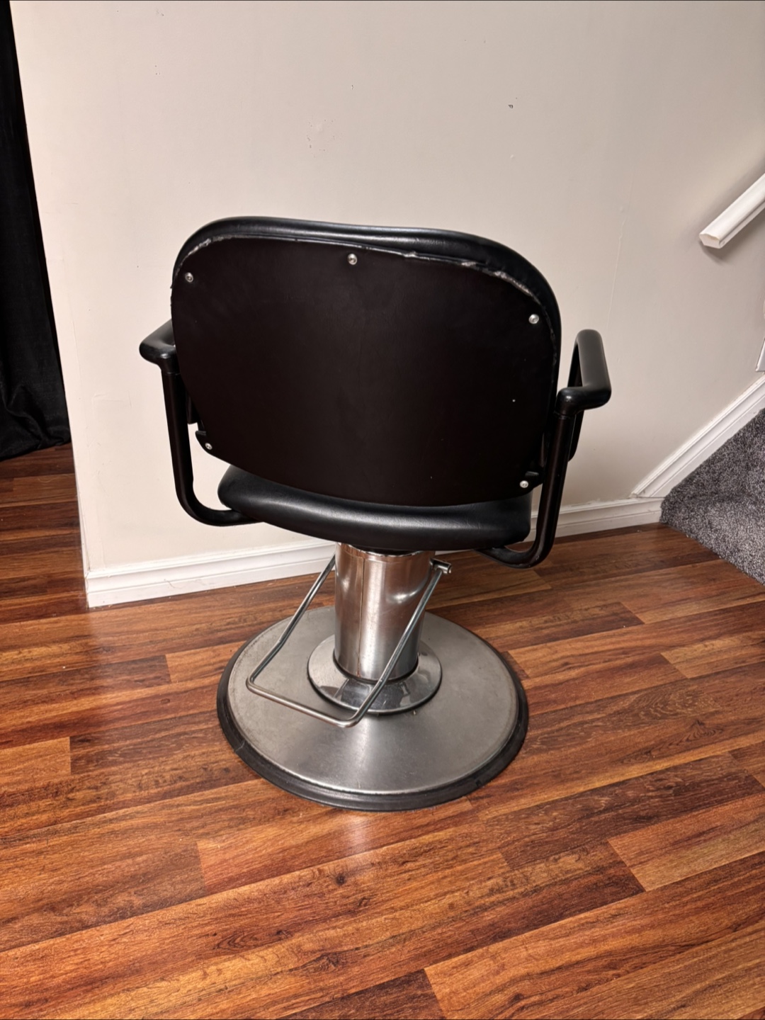 Salon Styling Chair - photo 3