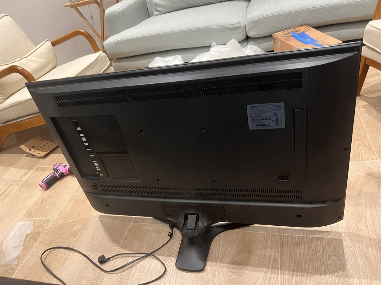 Samsung 43-inch Smart TV - photo 3