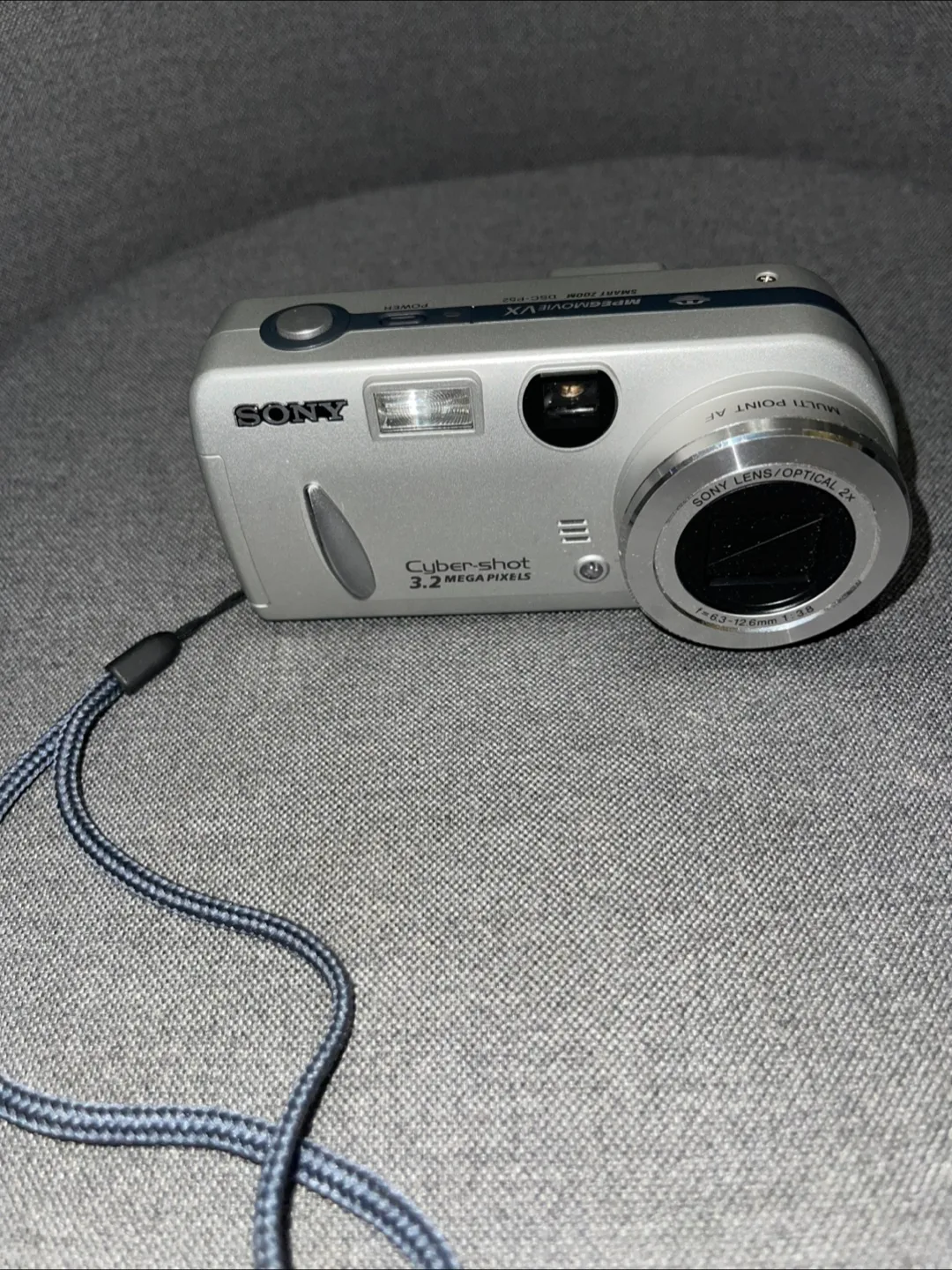 Sony Cyber-shot DSC-P52 Digital Camera image indicator(2)