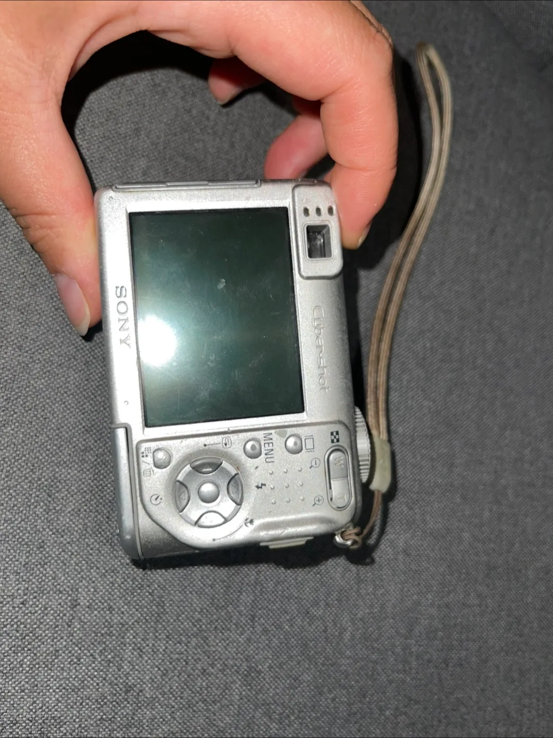 Sony Cyber-shot 3X Digital Camera image indicator(4)