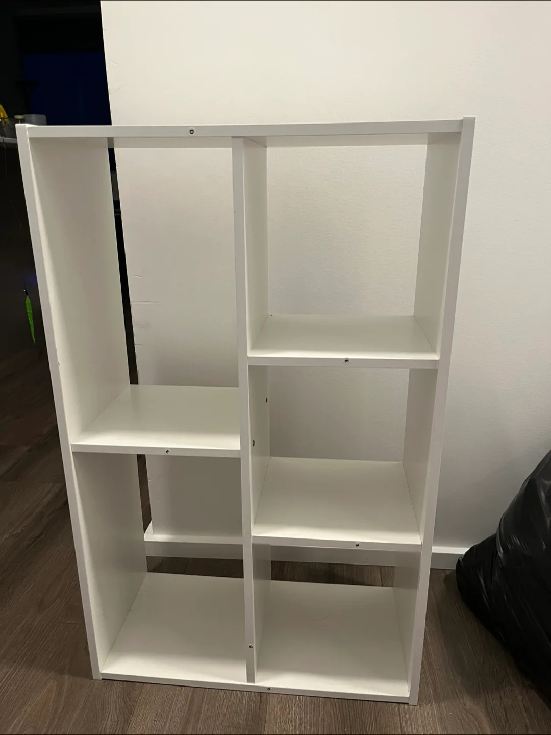 White Cube Storage Shelf thumbnail
