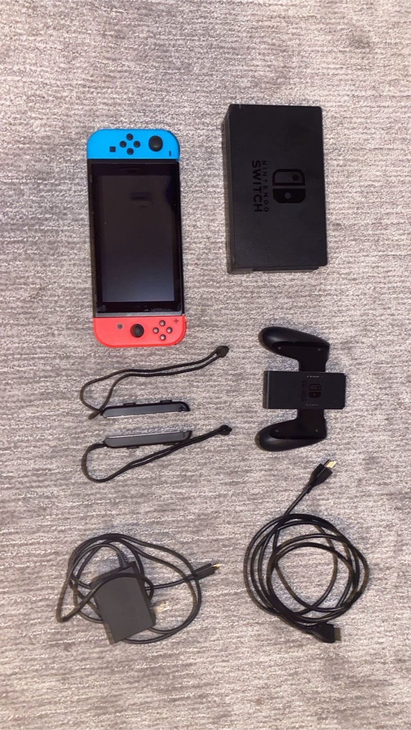 Nintendo switch console - photo 2