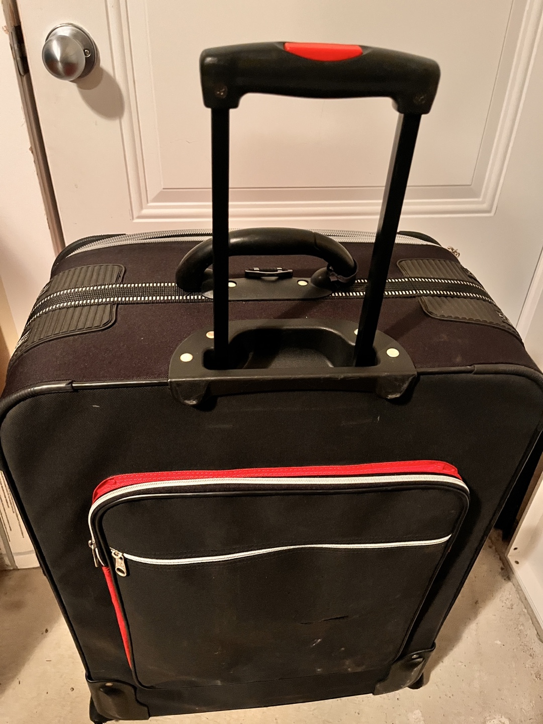 #freecycle Used Giacomo Rosaldi Large Suitcase - photo 4