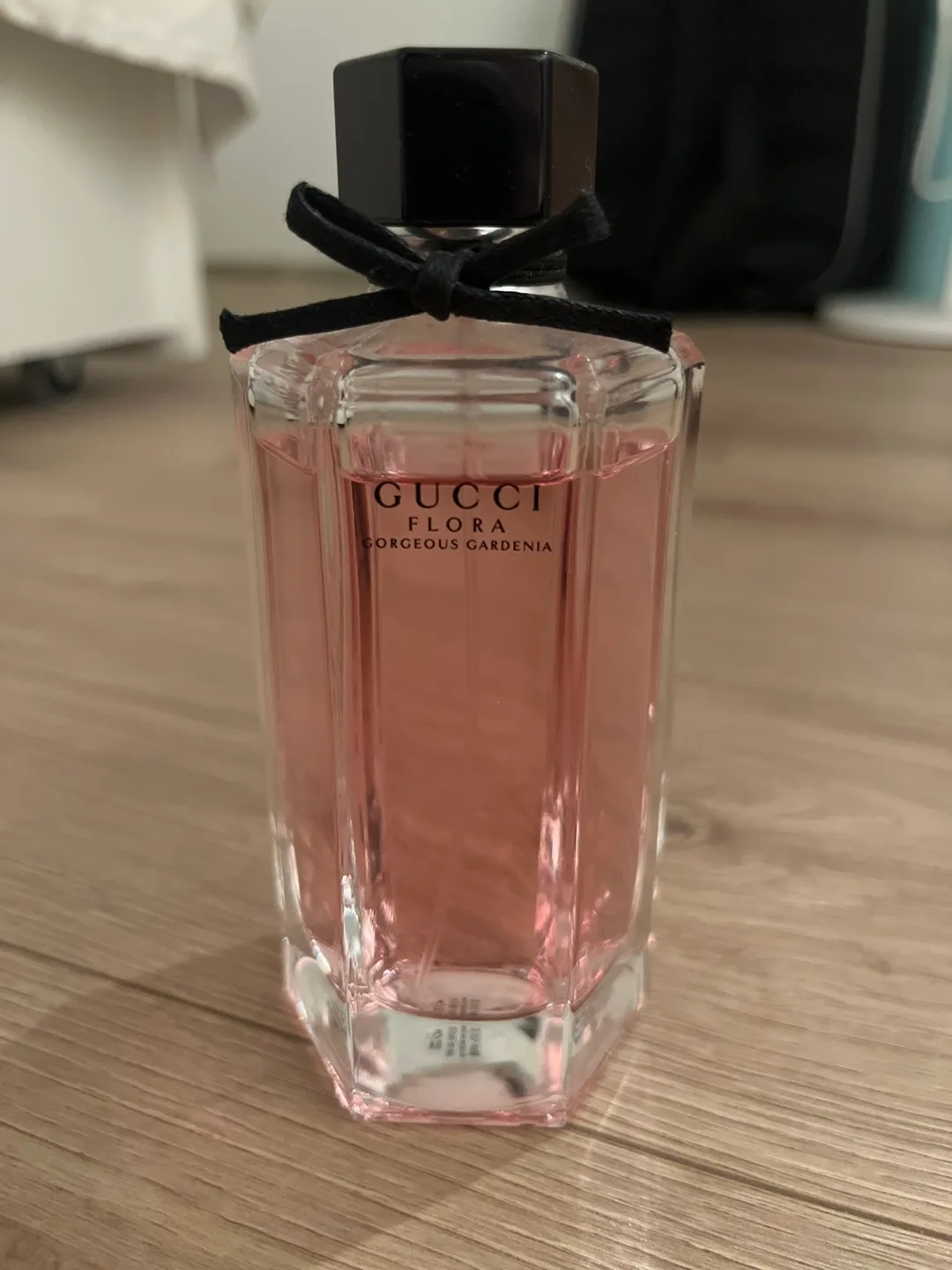 Gucci Flora Gorgeous Gardenia Eau de Parfum image indicator(2)