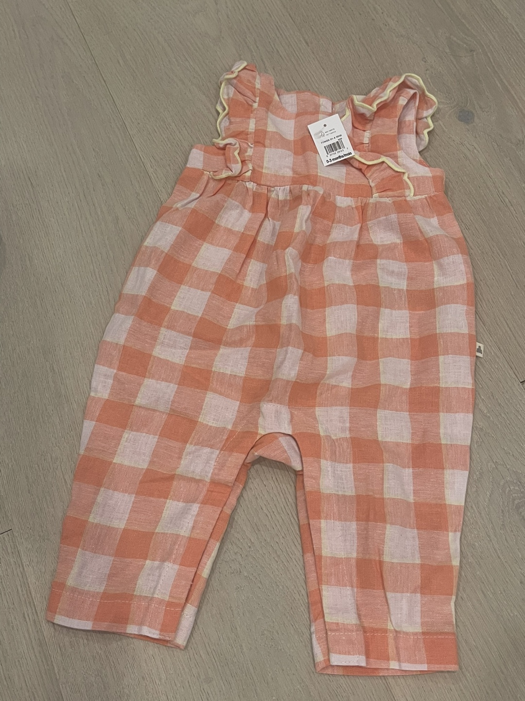 BNWT Gap Baby Girl's Peach Gingham Romper - 0-3 Months