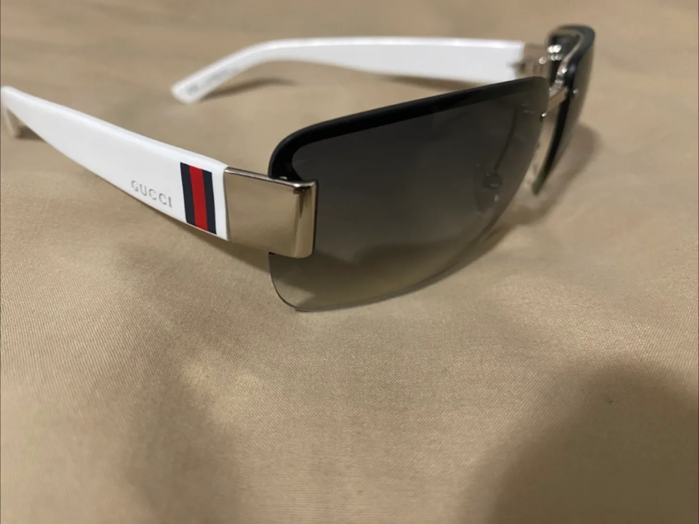 Sunglasses image indicator(2)