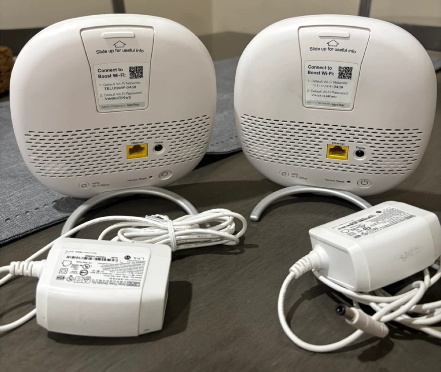 Telus Wi-Fi Boosters Starter Pack - photo 2