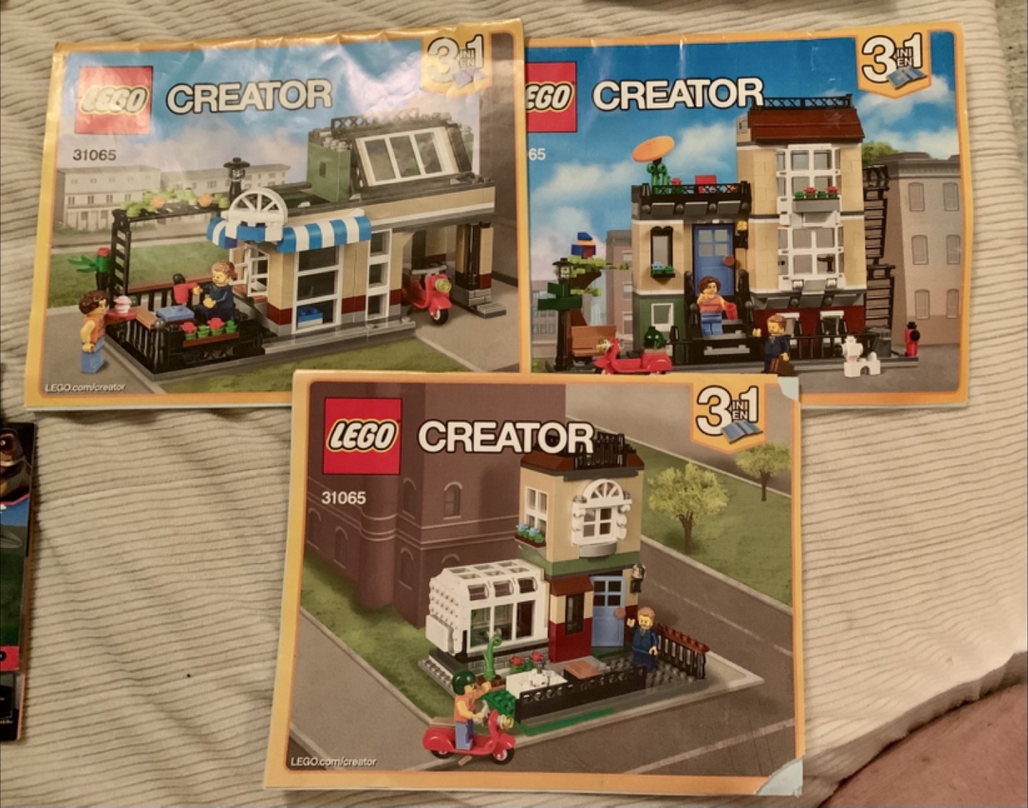 LEGO Creator 3-in-1 Building  31065