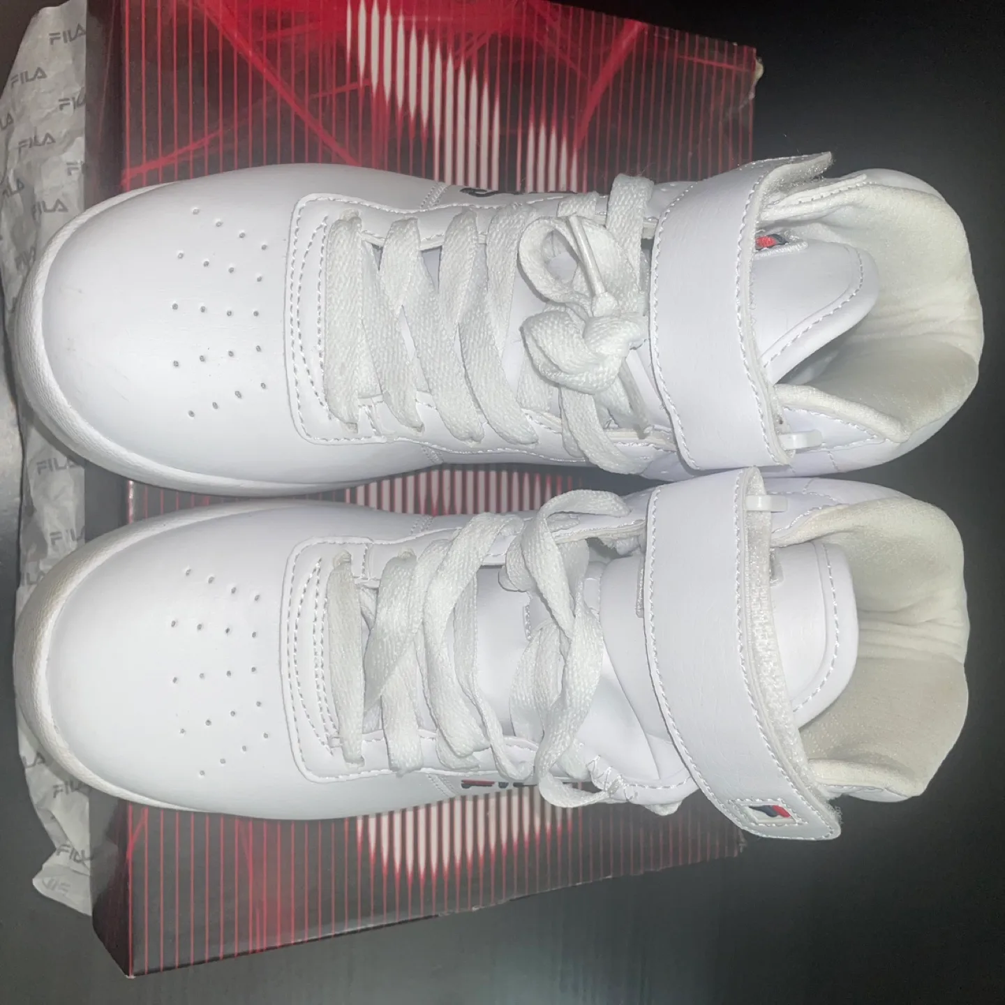 Fila Kids' White High-Top Sneakers image indicator(2)