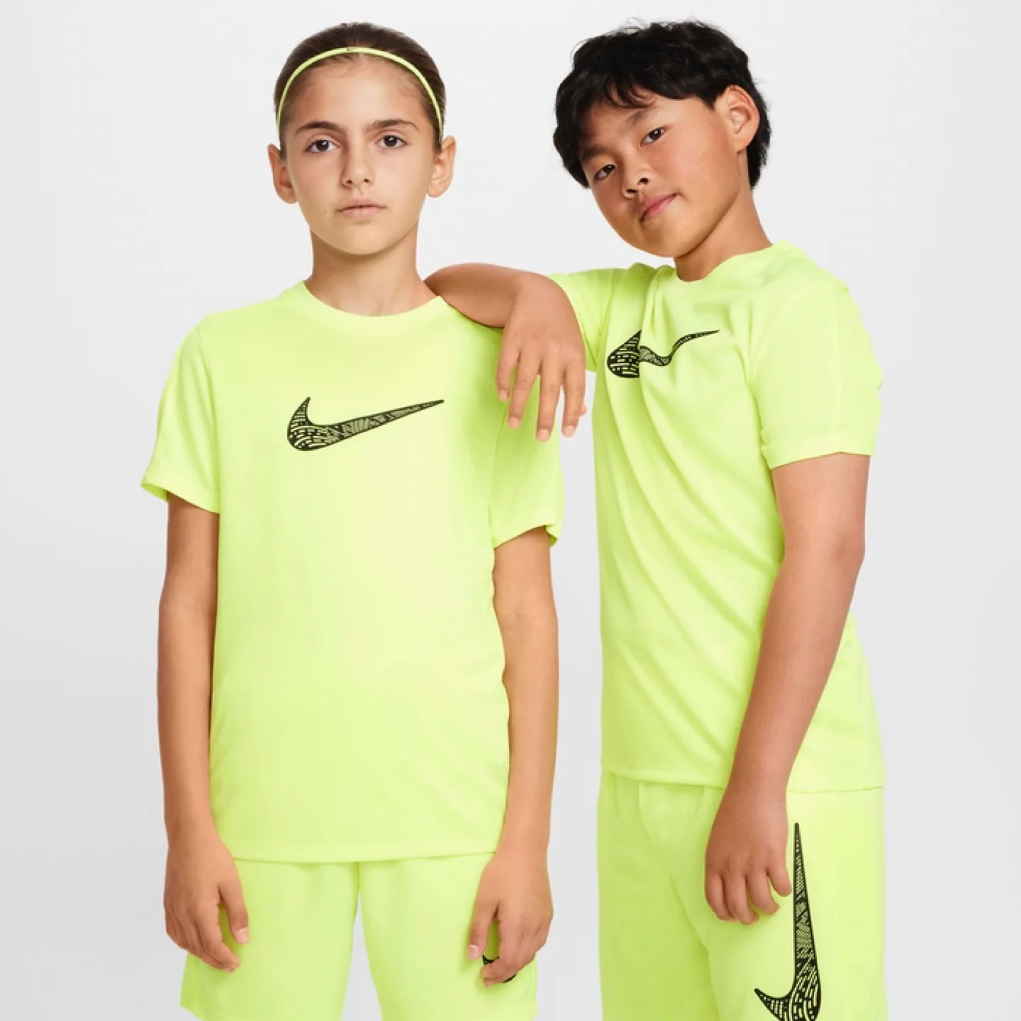 Nike Dri-FIT Youth Size M Lime Green T-Shirt image indicator(7)