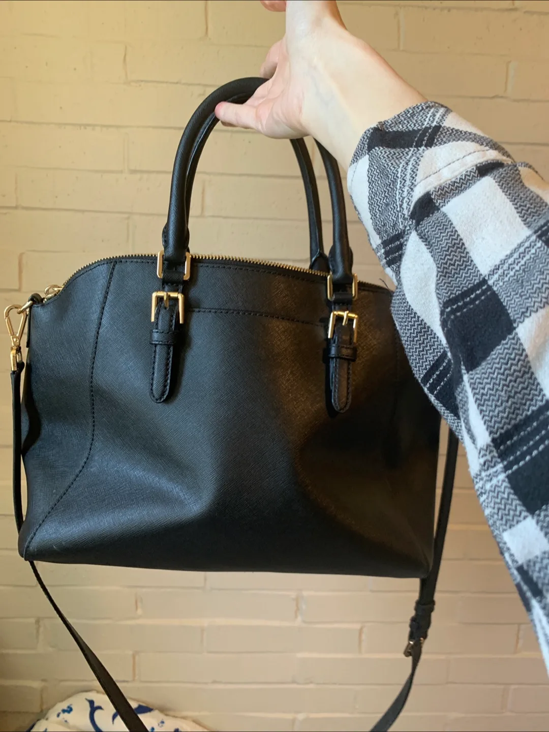 Michael Kors Ciara Large Saffiano Leather Satchel image indicator(10)