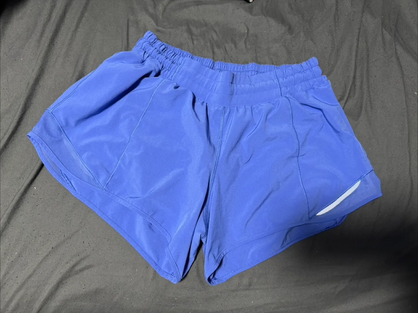 Lululemon Hotty Hot Short Size 8 thumbnail