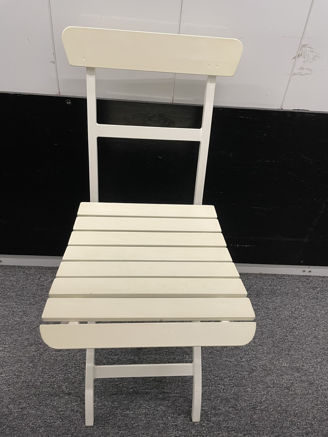 3 White Folding Wooden Chair #freecycle - photo 2