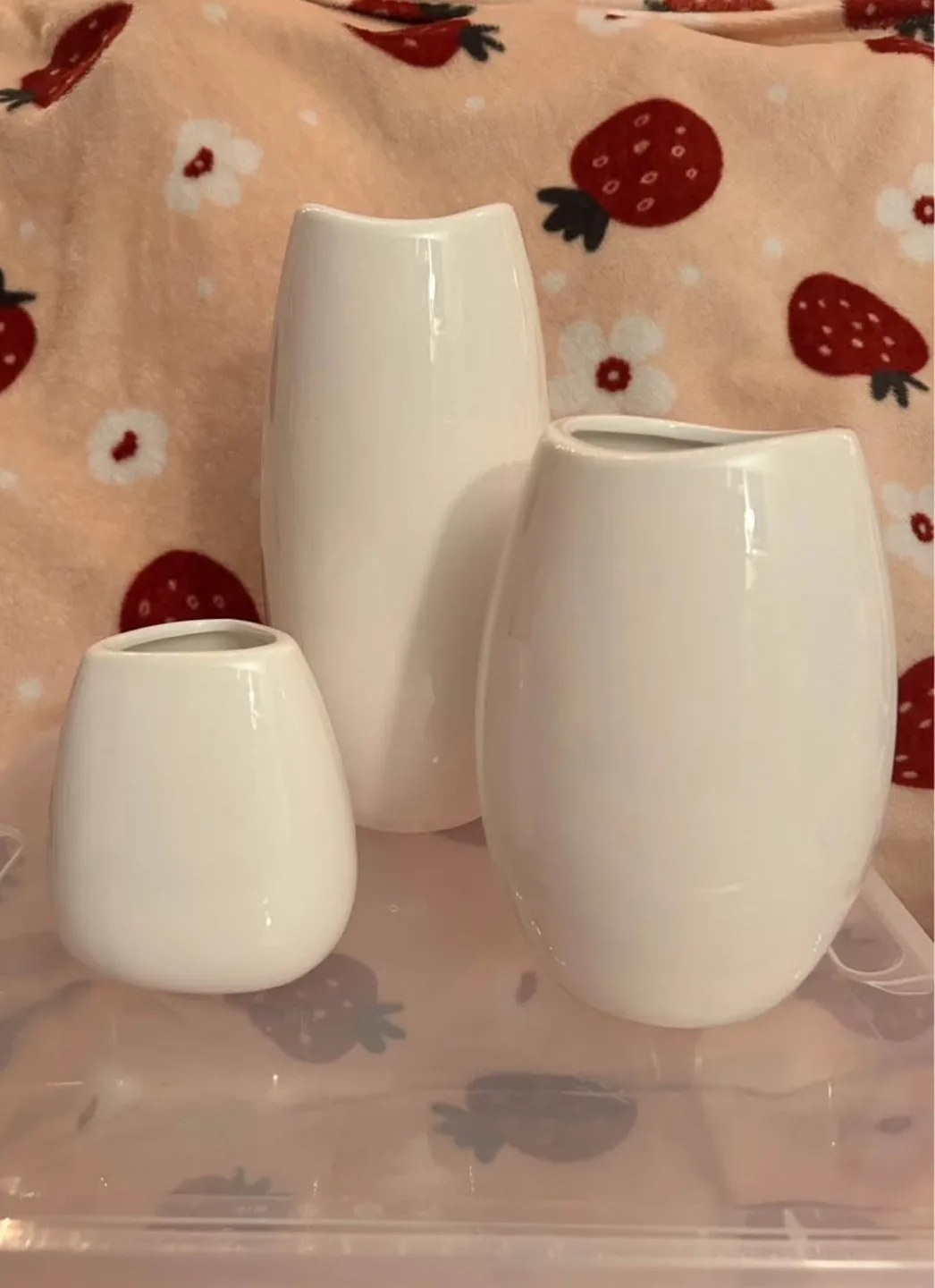 Ceramic Vase Set thumbnail