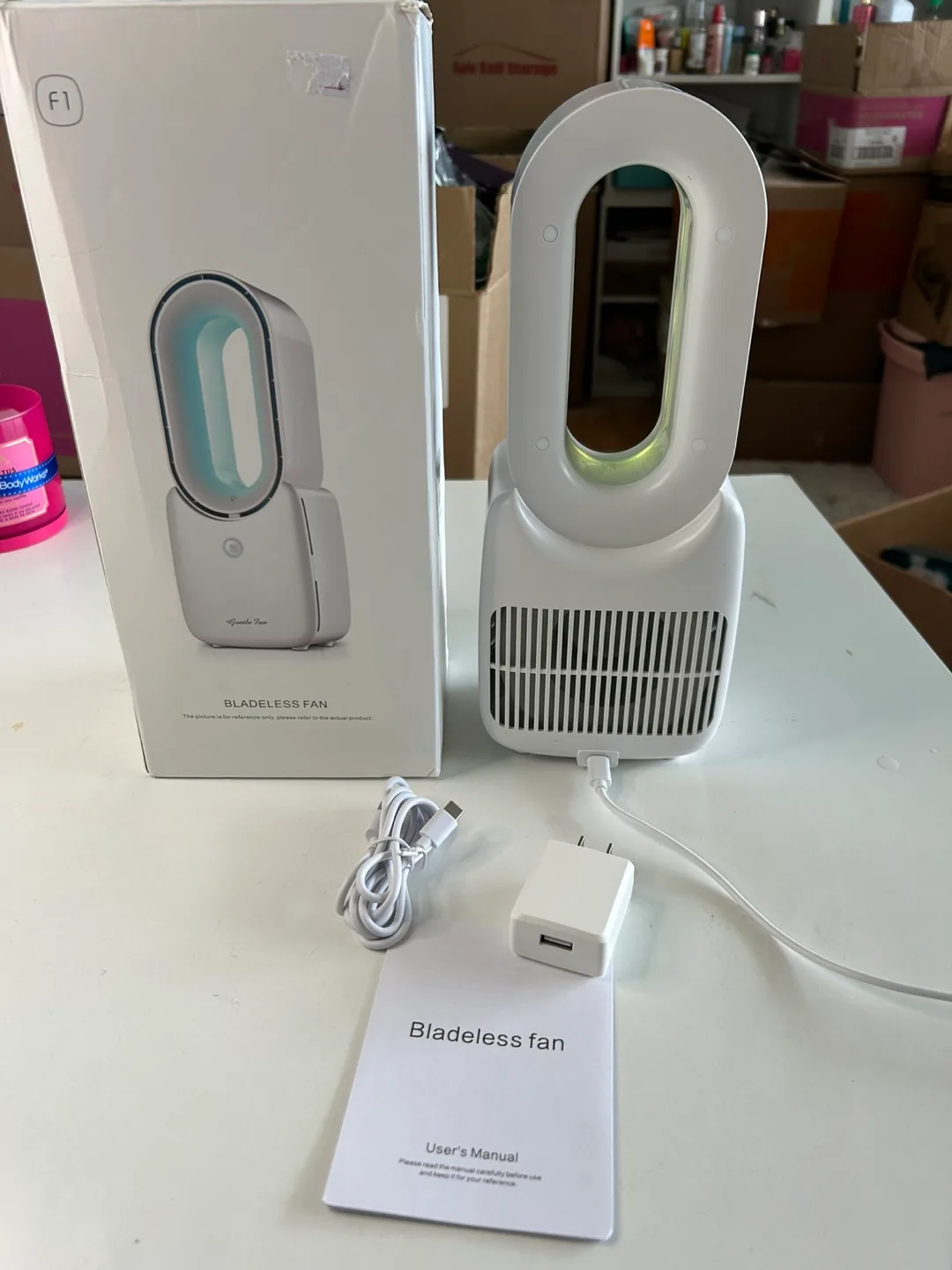 New Gentle Fan Bladeless USB Desk Fan - White thumbnail