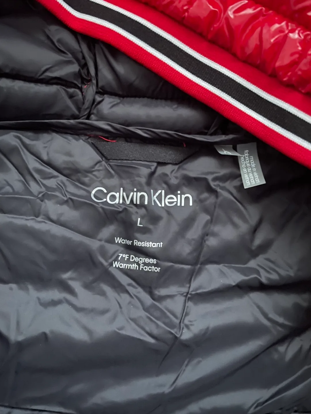 Men's Calvin Klein Red Puffer Jacket Size L image indicator(4)