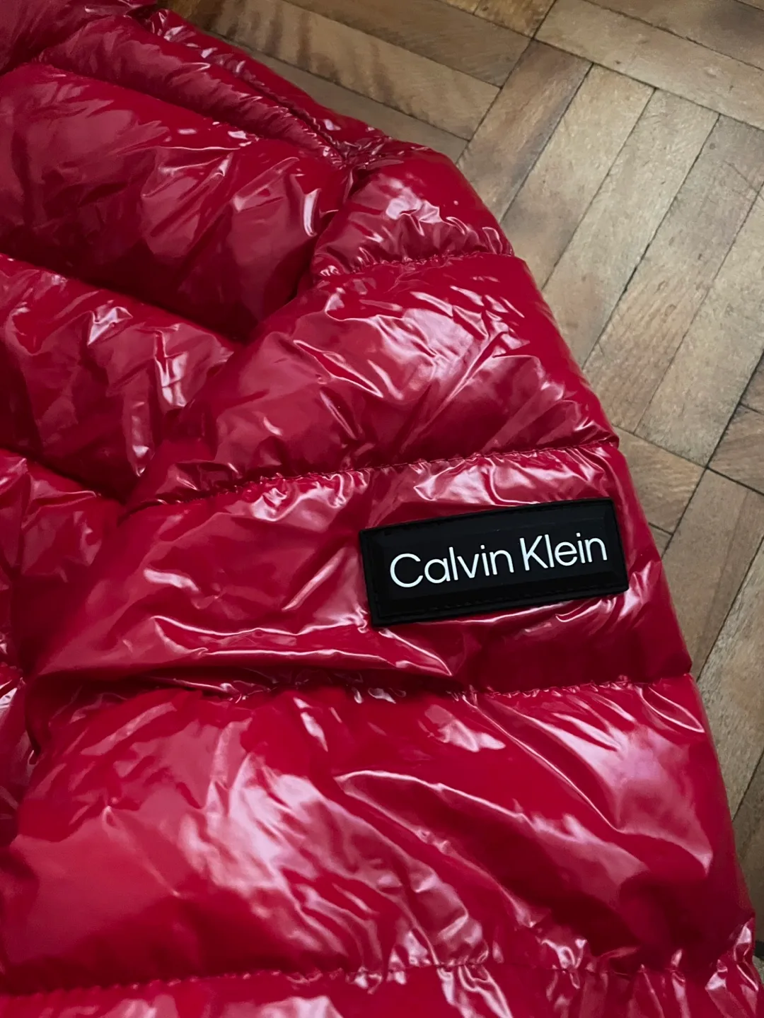 Men's Calvin Klein Red Puffer Jacket Size L image indicator(2)