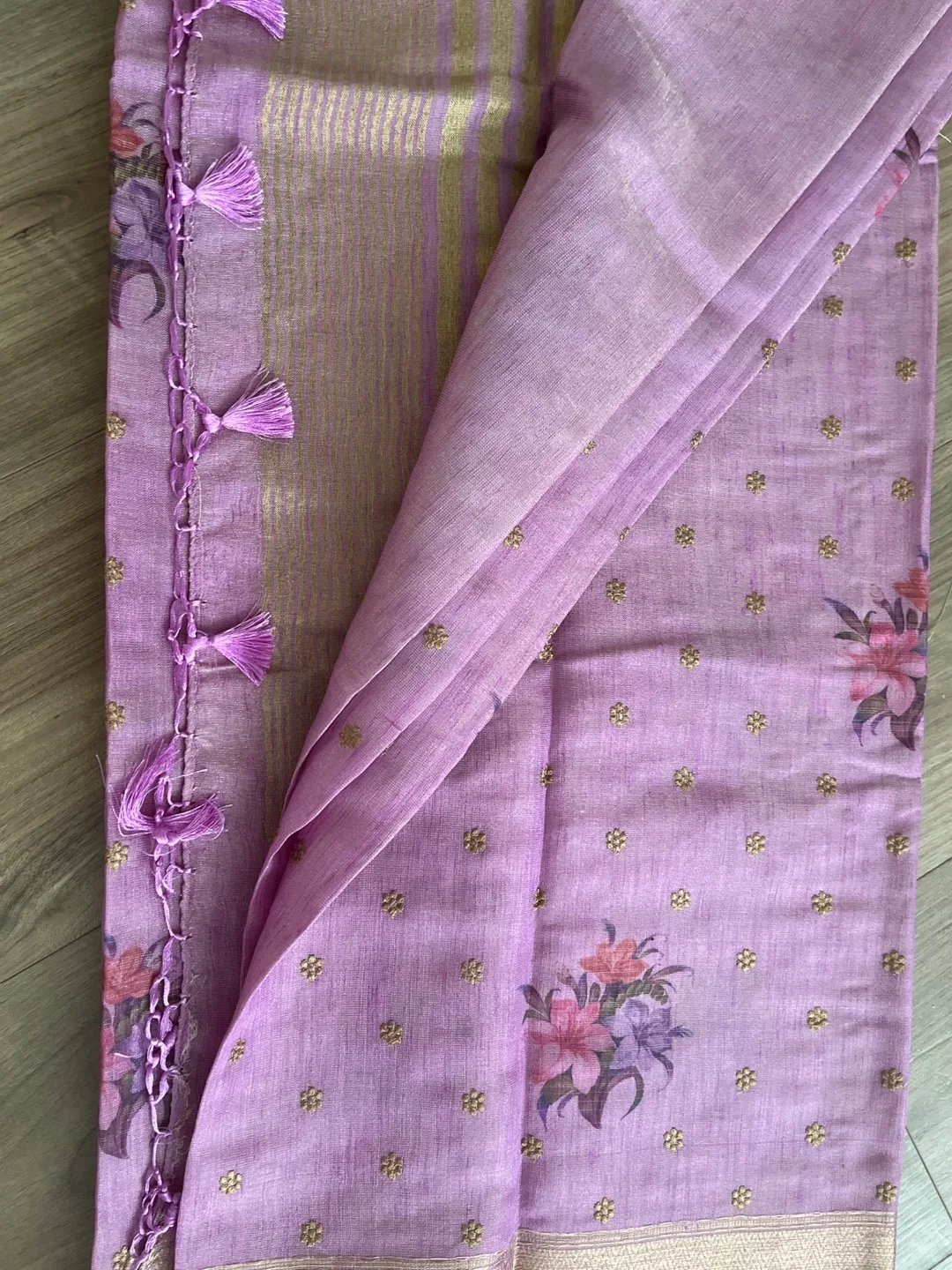 Lilac floral embroidered Tussar saree image indicator(3)