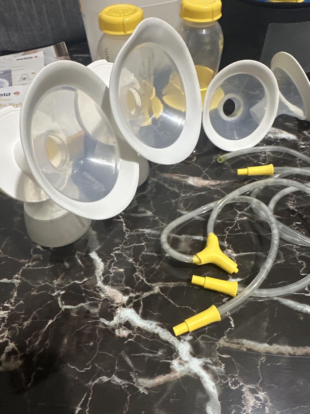 Medela Pump In Style Double Electric Breast Pump - photo 4