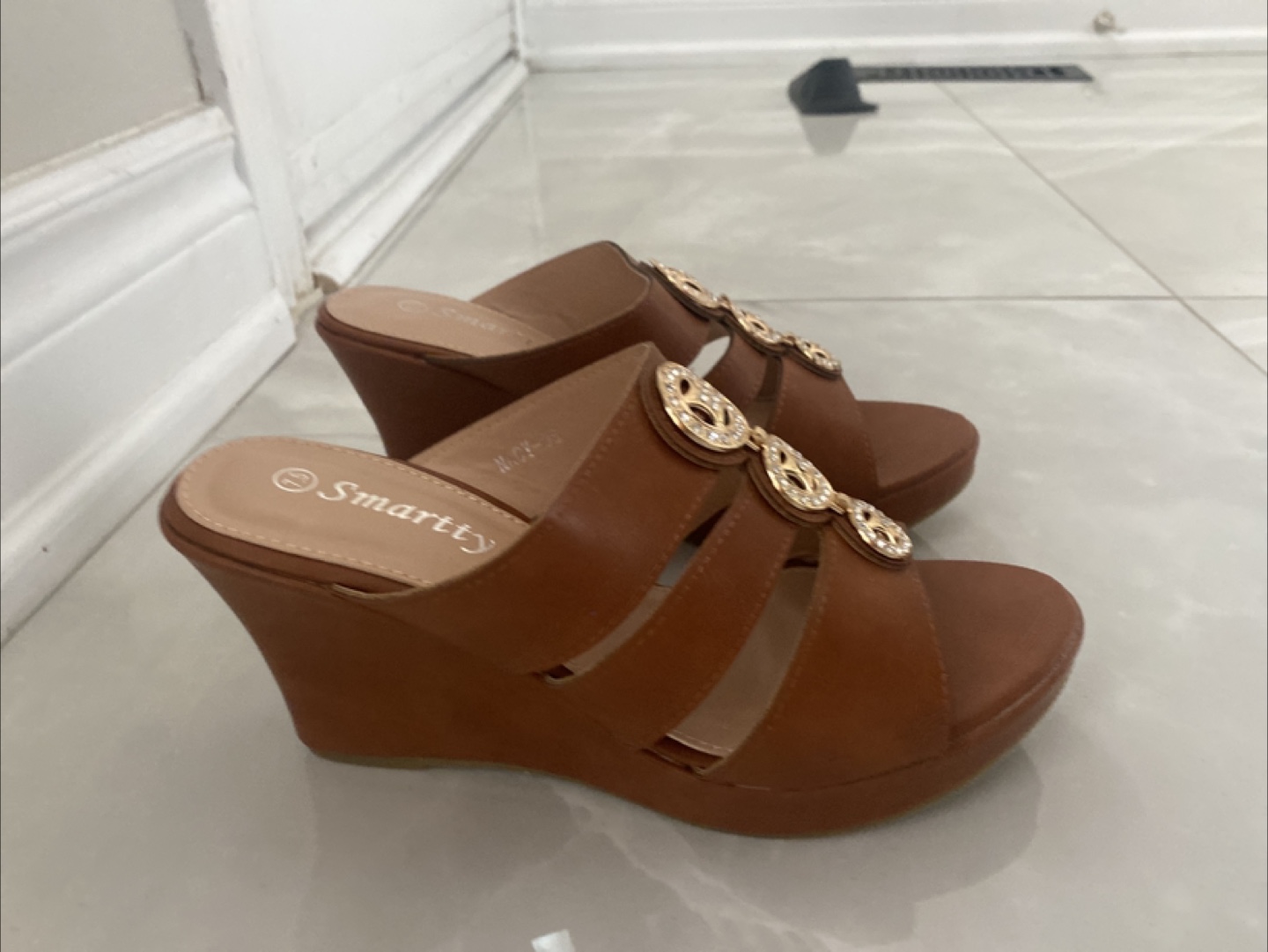 Brown Platform Wedge Sandals Size 7.5 - photo 3