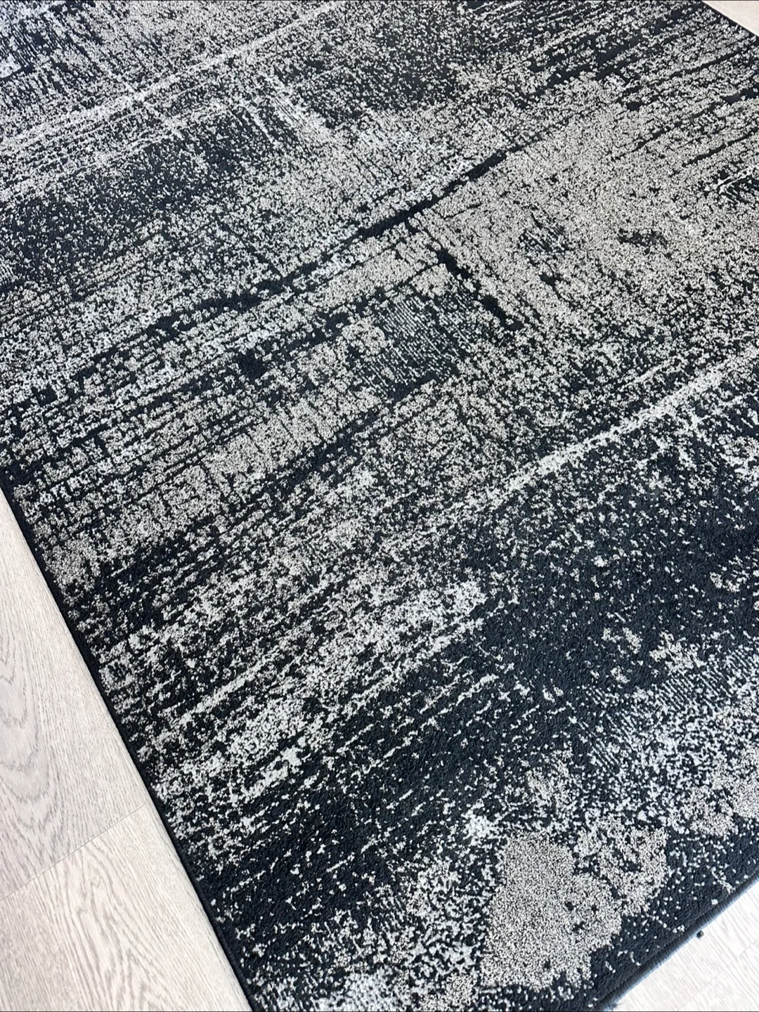 Galaxy Area Rug - Black & Silver image indicator(3)