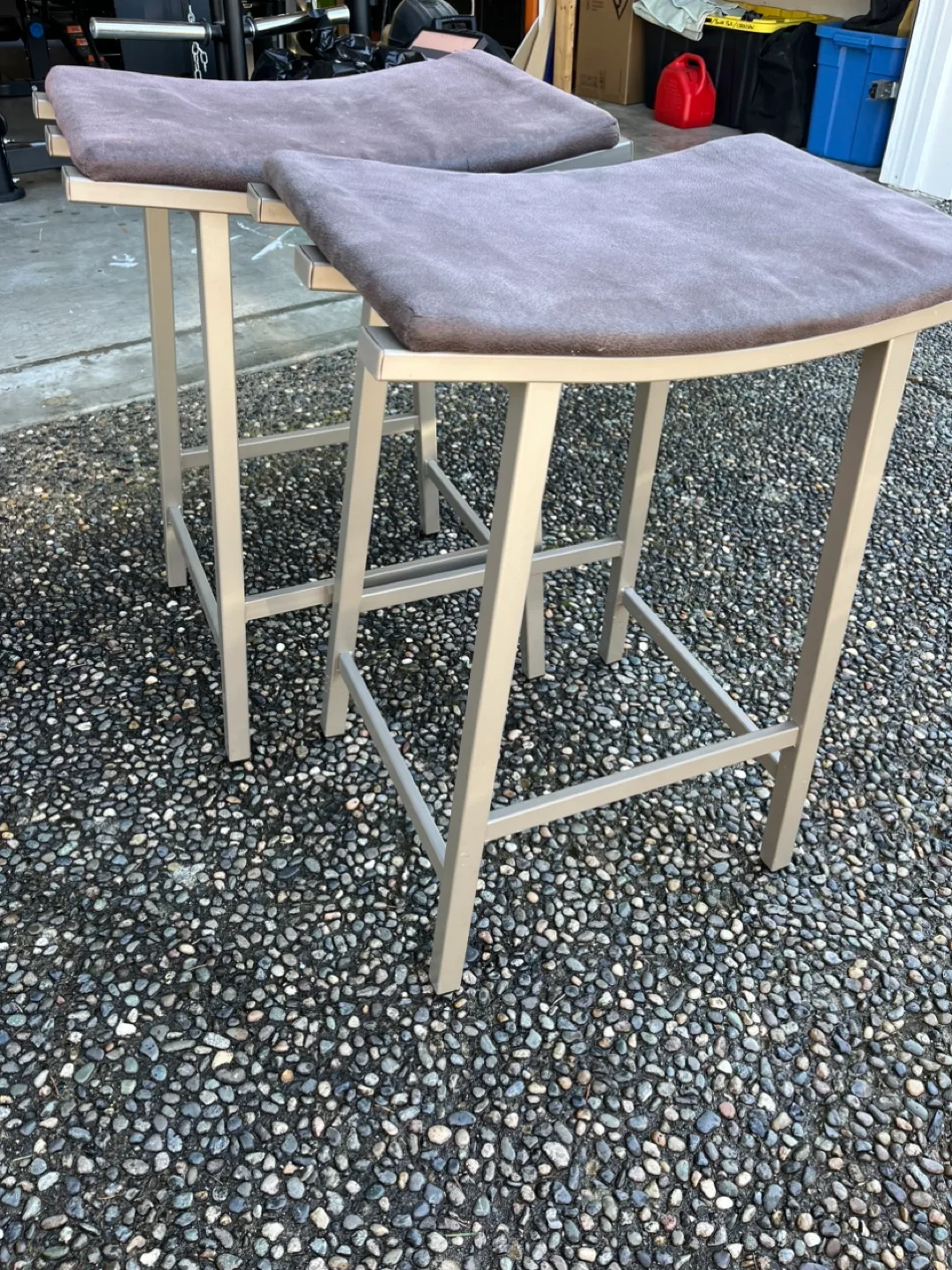 Pair of Modern Metal Bar Stools with Cushioned Seats thumbnail
