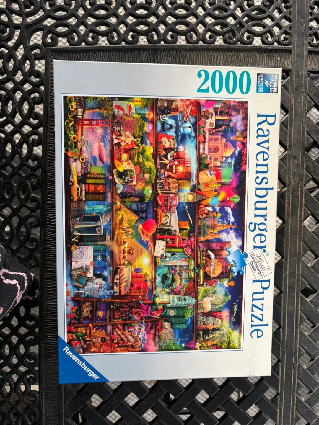 Ravensburger 2000 Piece Puzzle - World Landmarks thumbnail