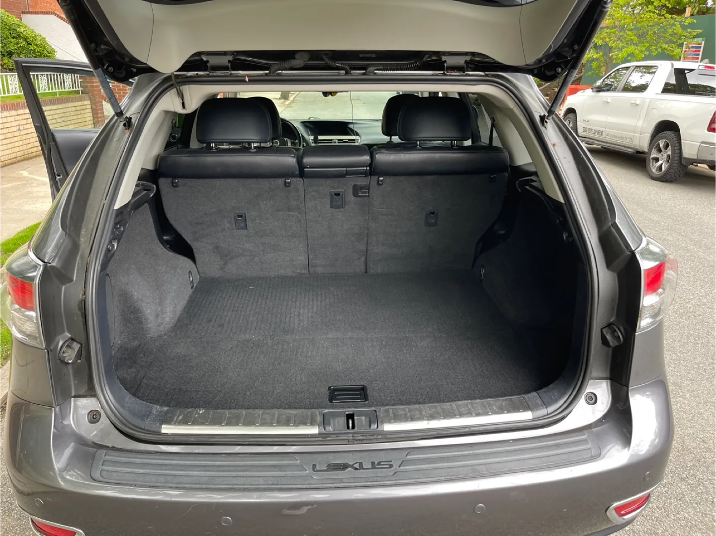 Lexus RX 450h / 2013- Luxury Hybrid SUV image indicator(10)