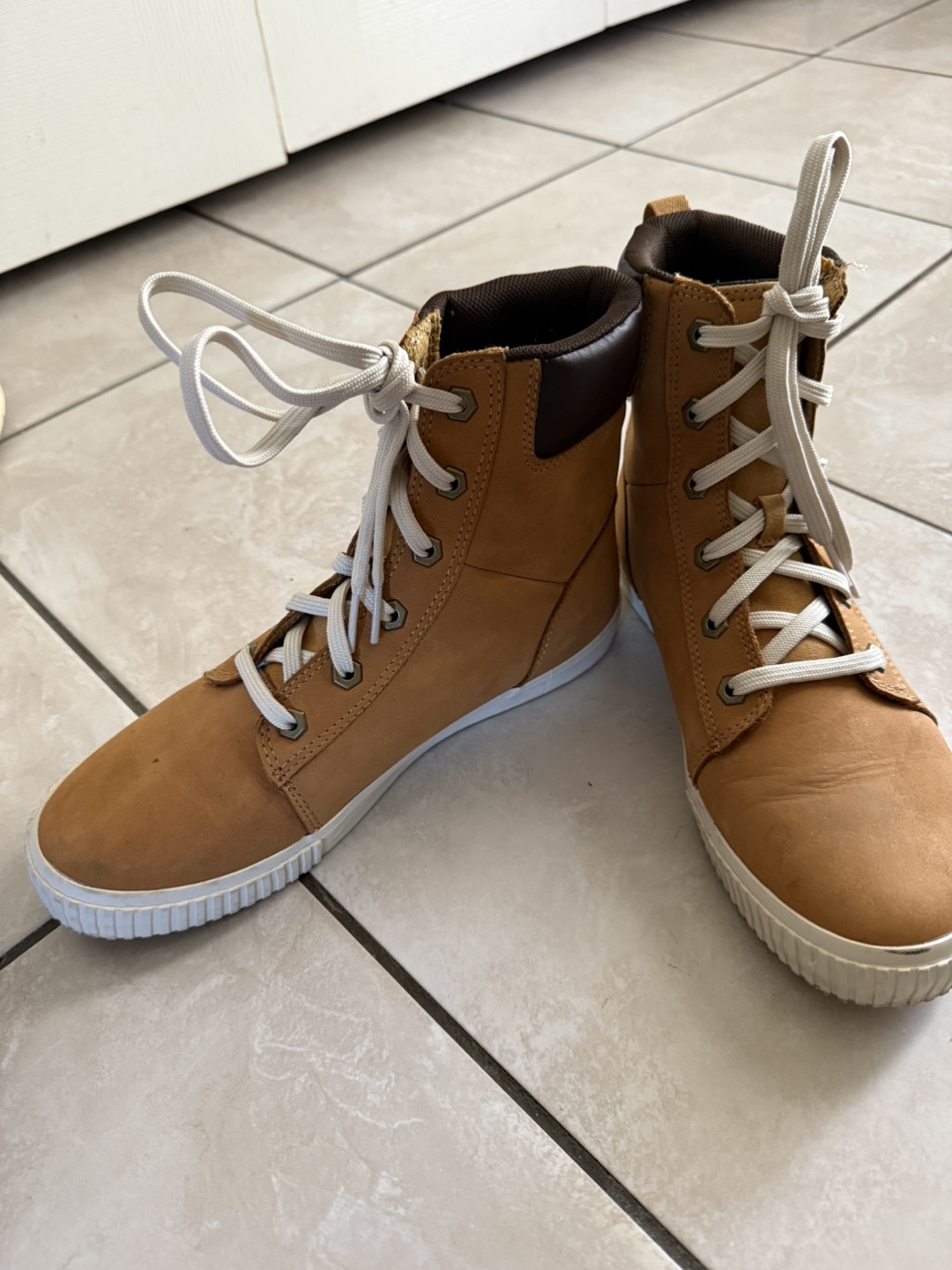Timberland Tan Leather High-Top Boots - photo 3