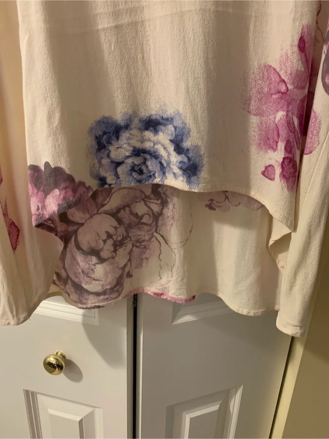 Skies Are Blue Gorgeous Floral Blouse image indicator(10)