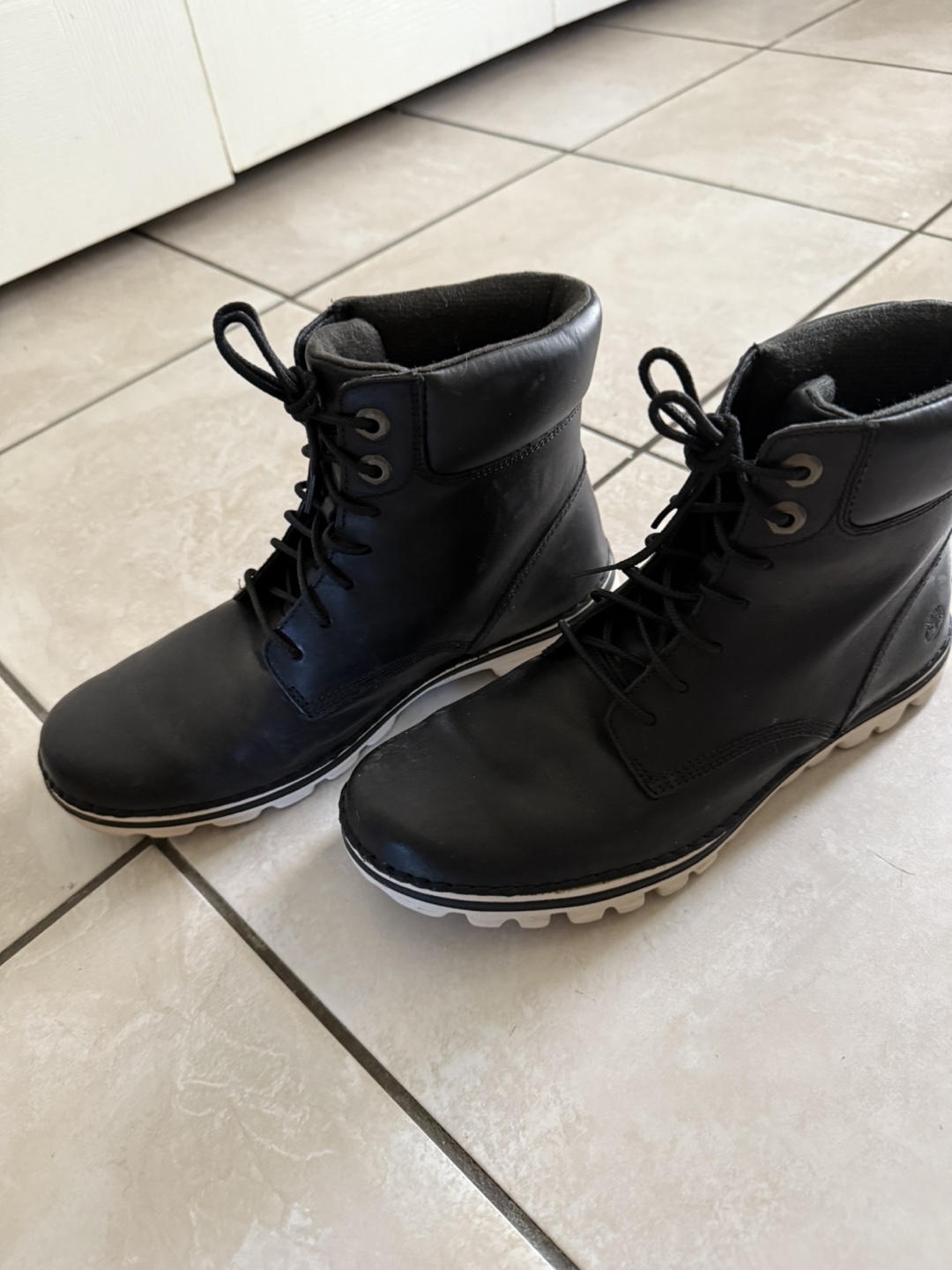 Timberland Black Leather Boots - photo 3