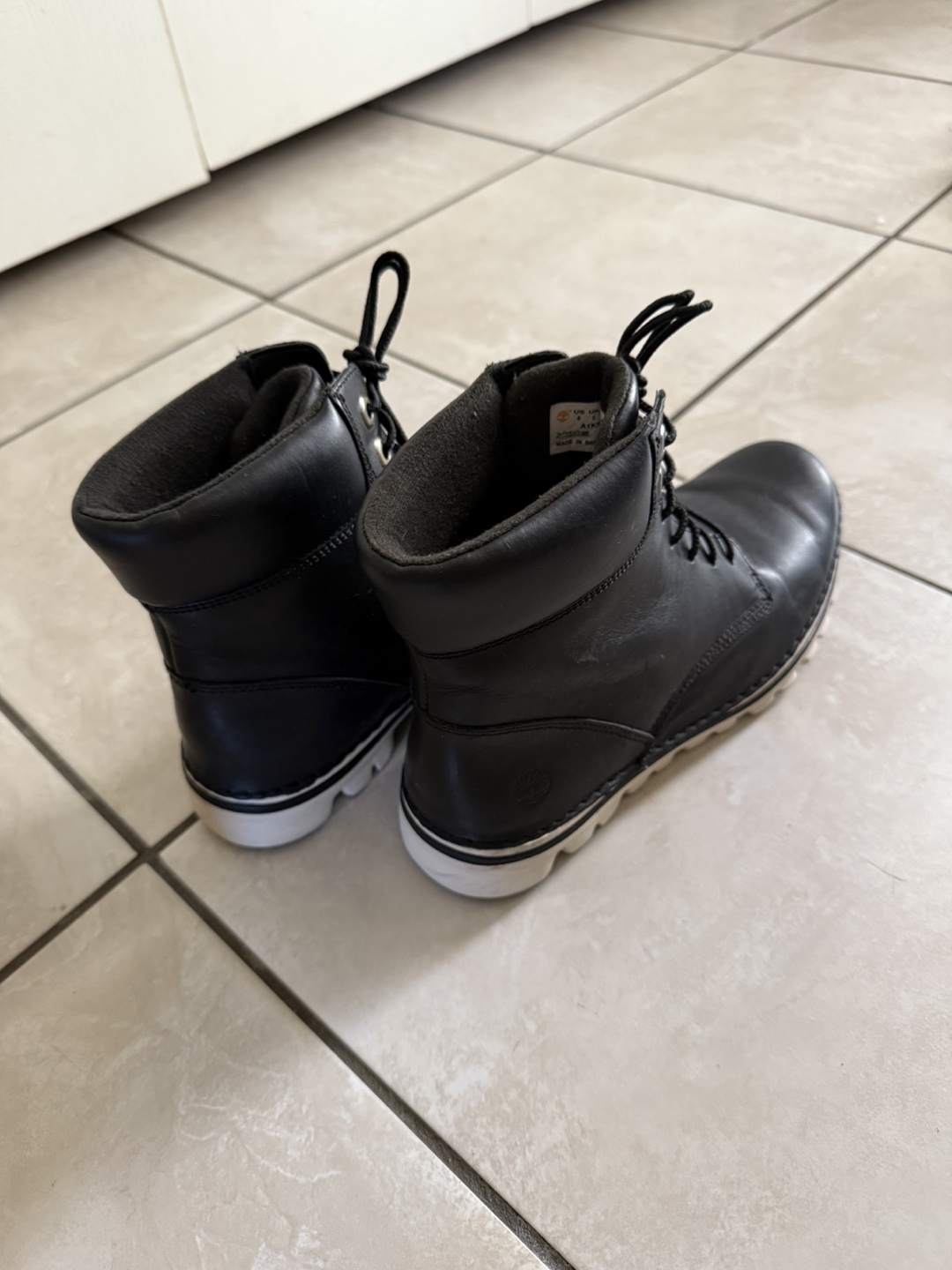 Timberland Black Leather Boots - photo 2