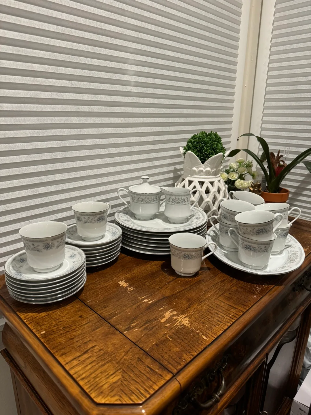 Vintage Tea Set, Blue Floral, 12 Cups & Saucers thumbnail