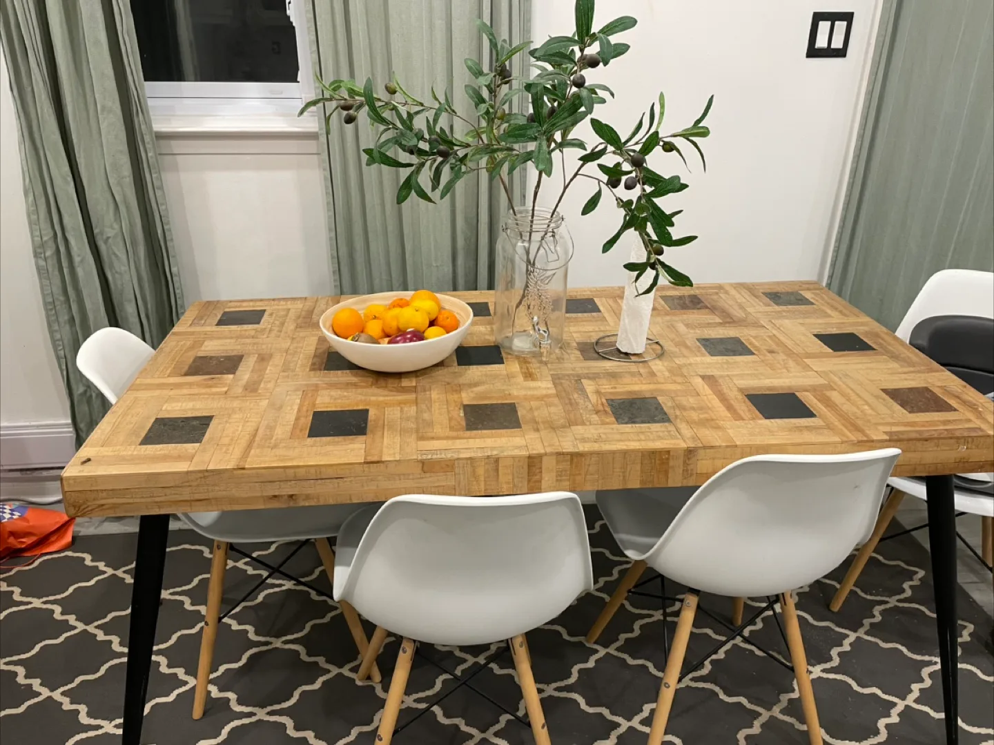 Structube Dining Table. Unique design. image indicator(2)