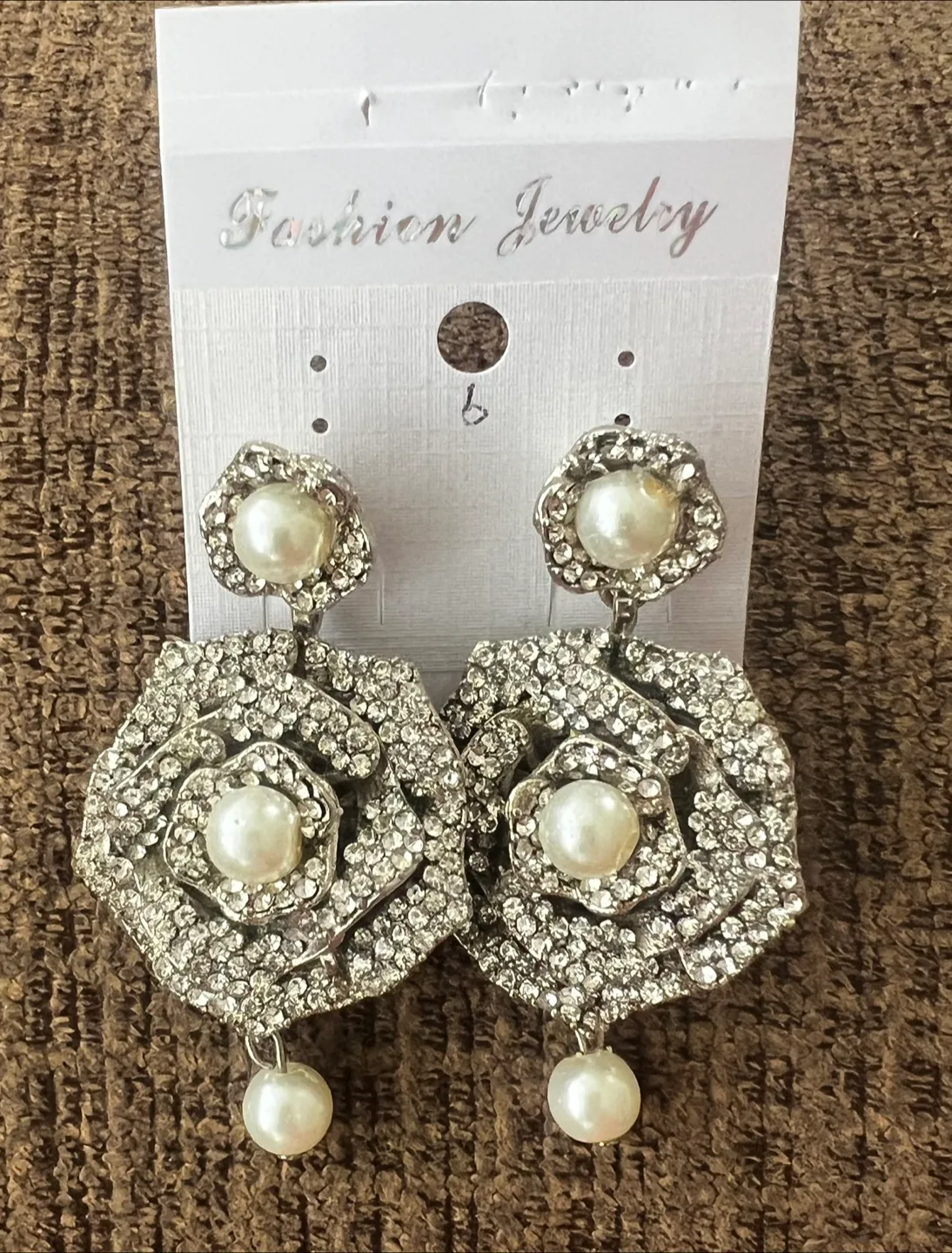 Elegant Pearl and Rhinestone Rose Earrings thumbnail