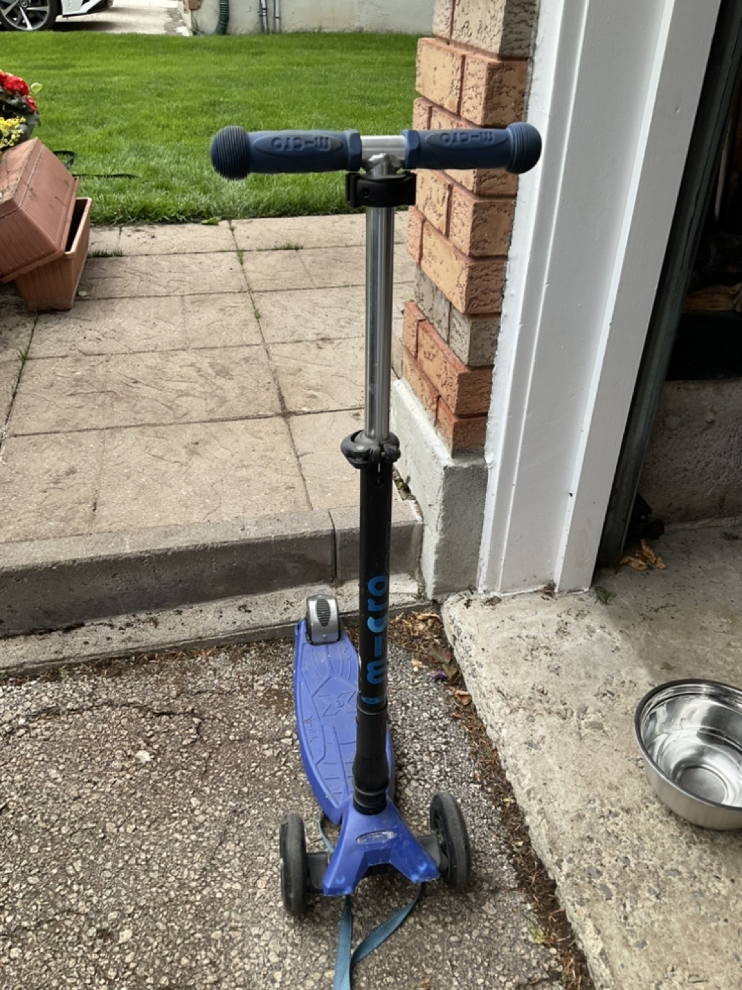 Used Micro Mini 3-in-1 Scooter