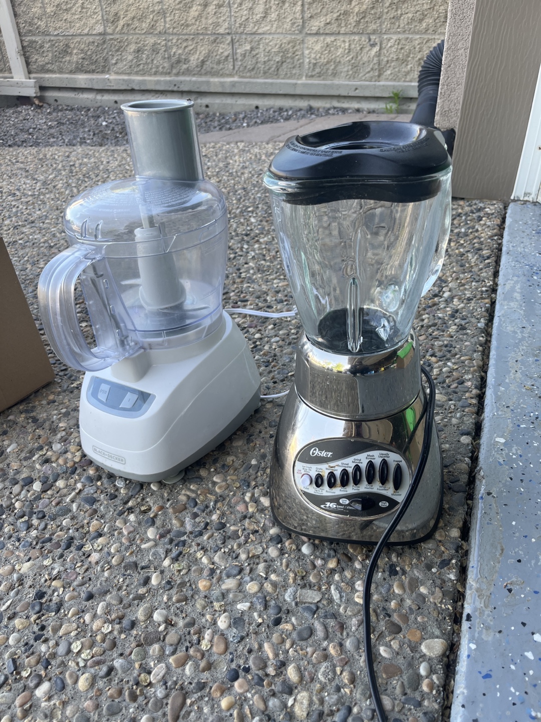 Black & Decker Food Processor & Oster Blender