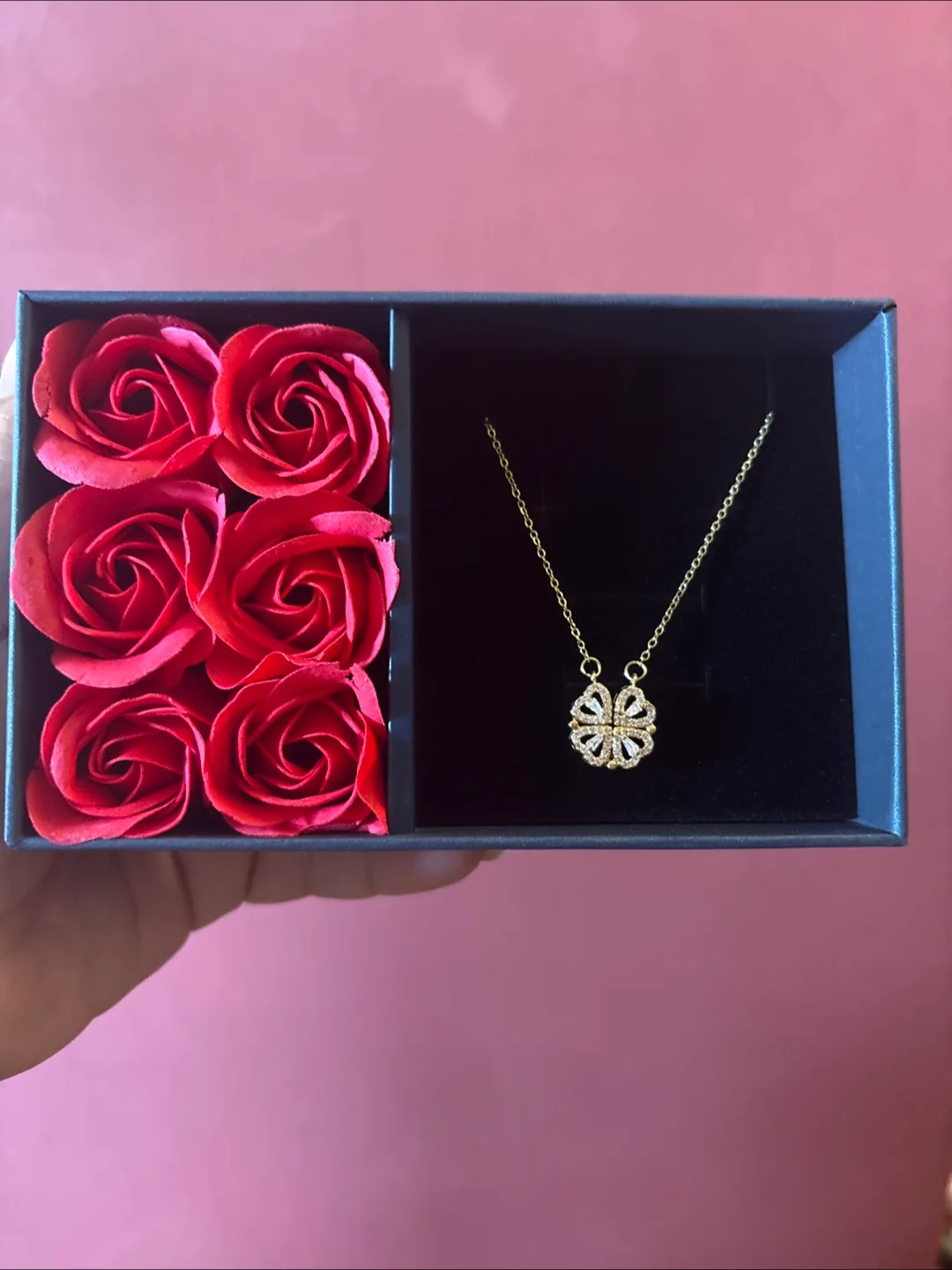 Authentic Gold 925 Silver Necklace & real preserved Roses image indicator(2)